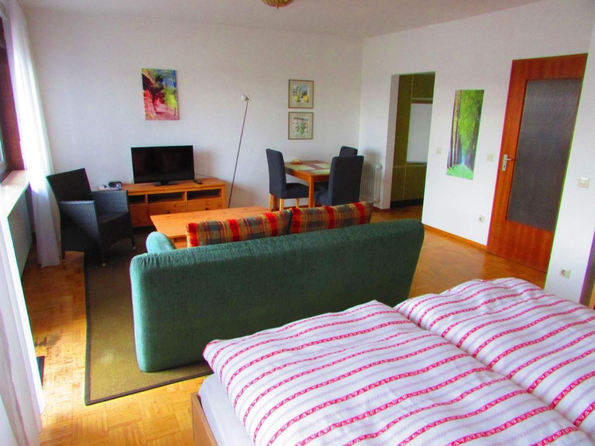 Gaestehaus Tannenhof Bad Bergzabern Luaran gambar