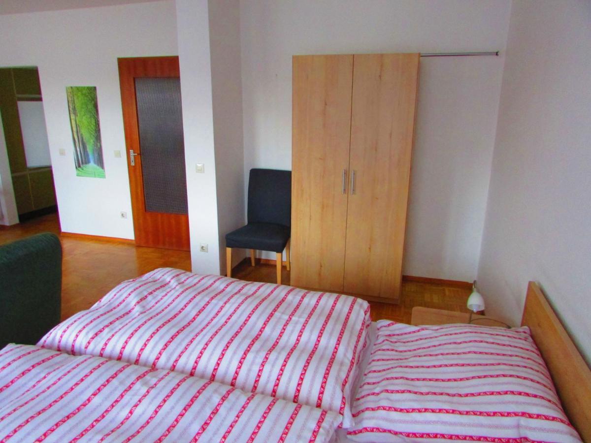 Gaestehaus Tannenhof Bad Bergzabern Luaran gambar